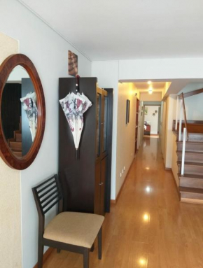 Penthouse 300M2 near LarcoMar